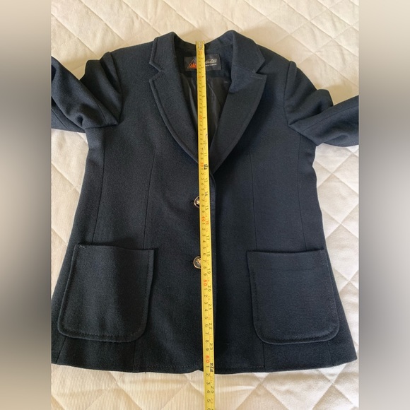 Classic chique black wool blazer jacket two buttons closure two front pockets - Picture 13 of 16